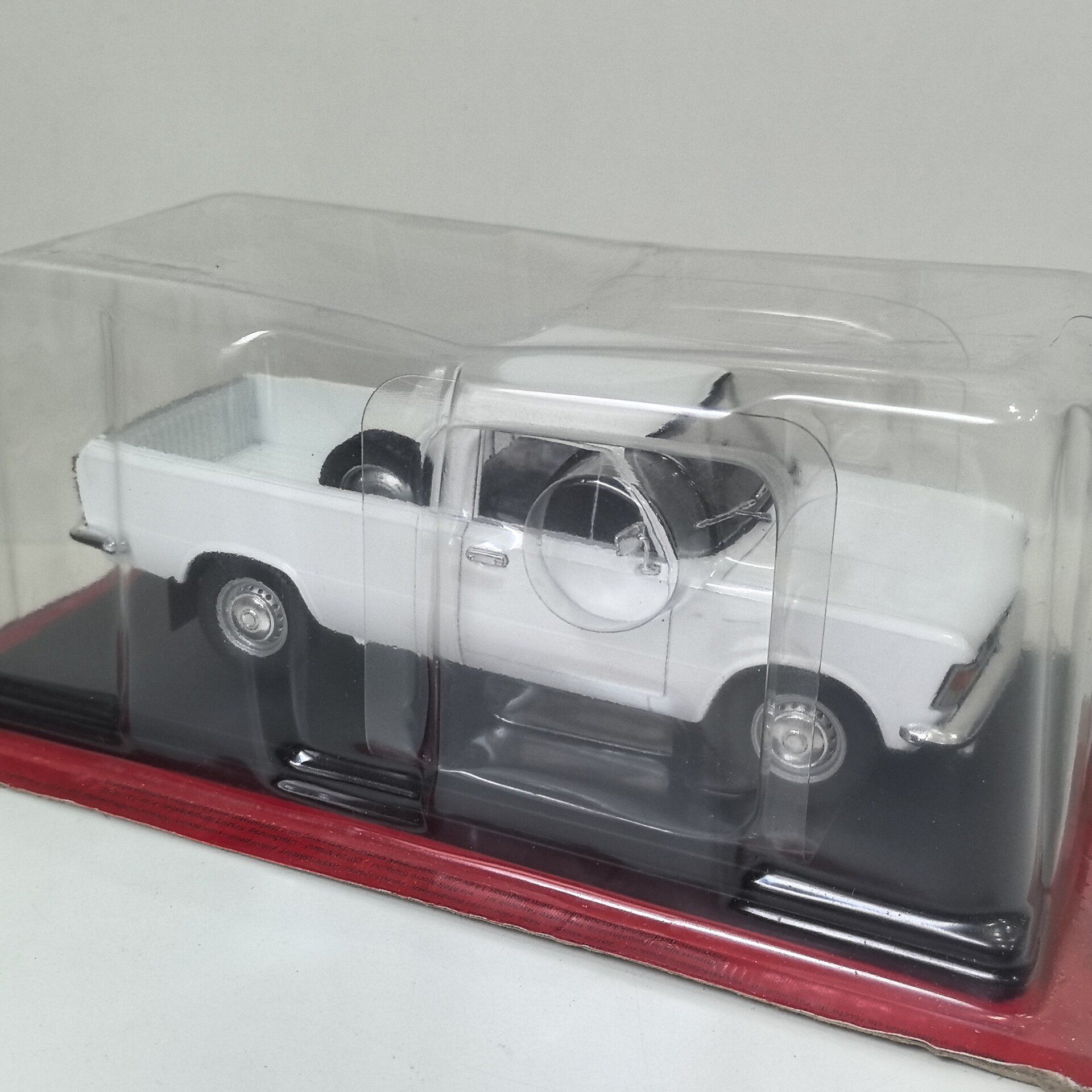 Box Cracking Diecast IXO 1/24  - Battery Case Storage avis et prix